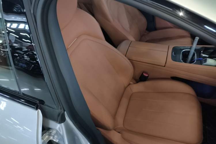 Used Dongfeng eπ eπ007 2025 Model Pure-Electric 565 All-Wheel-Drive Max Leading Edition Right Front Seat