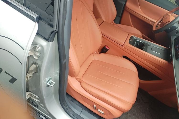 Used Dongfeng eπ eπ007 2025 Model Pure-Electric 565 All-Wheel-Drive Max Leading Edition Right Front Seat