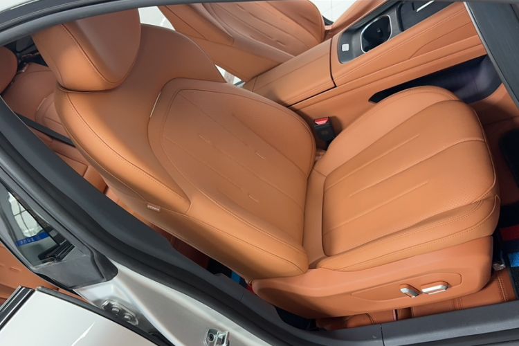 Used Dongfeng eπ eπ007 2025 Model Range-Extended 230 Max Cruise Edition Right Front Seat