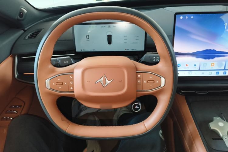 Used Dongfeng eπ eπ007 2025 Model Pure-Electric 565 All-Wheel-Drive Max Leading Edition Steering Wheel
