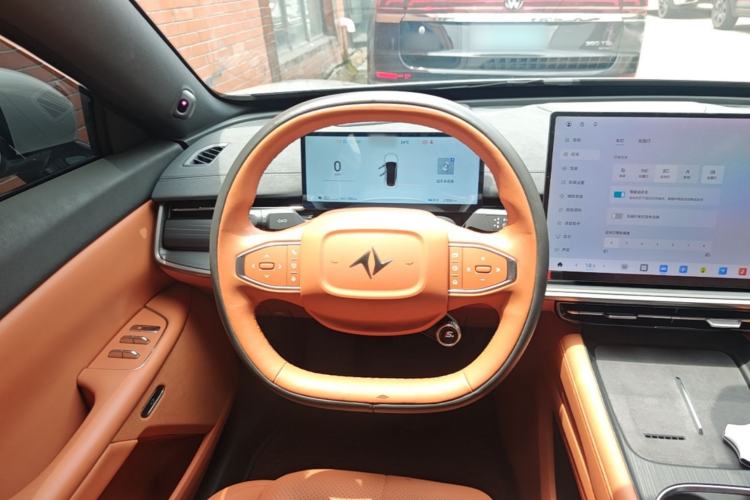 Used Dongfeng eπ eπ007 2025 Model Pure-Electric 565 All-Wheel-Drive Max Leading Edition Steering Wheel