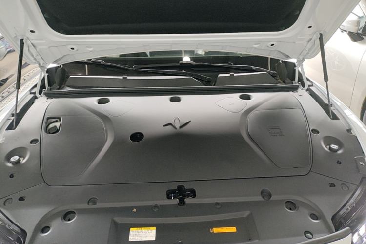 Used Dongfeng eπ eπ007 2025 Model Range-Extended 230 Max Cruise Edition Engine Bay