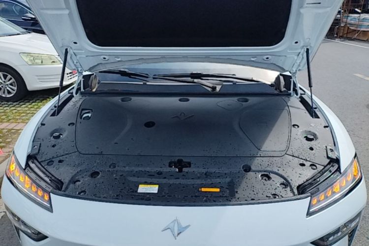 Used Dongfeng eπ eπ007 2025 Model Range-Extended 230Pro Cruise Edition Engine Bay
