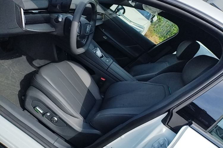 Used Dongfeng eπ eπ007 2025 Model Range-Extended 230Pro Cruise Edition Left Front Seat