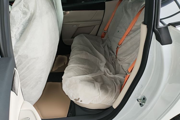 Used Dongfeng eπ eπ007 2025 Model Range-Extended 230 Max Cruise Edition Left Rear Seat