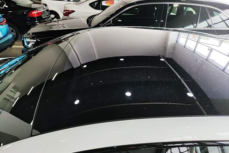 Used Dongfeng eπ eπ007 2025 Model Range-Extended 230 Max Cruise Edition Roof