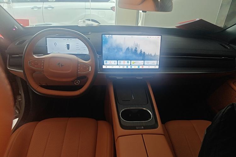 Used Dongfeng eπ eπ007 2025 Model Pure-Electric 565 All-Wheel-Drive Max Leading Edition Center Console
