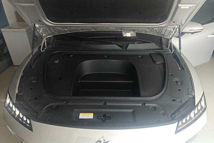 Used Dongfeng eπ eπ007 2025 Model Pure-Electric 565 All-Wheel-Drive Max Leading Edition Engine Bay