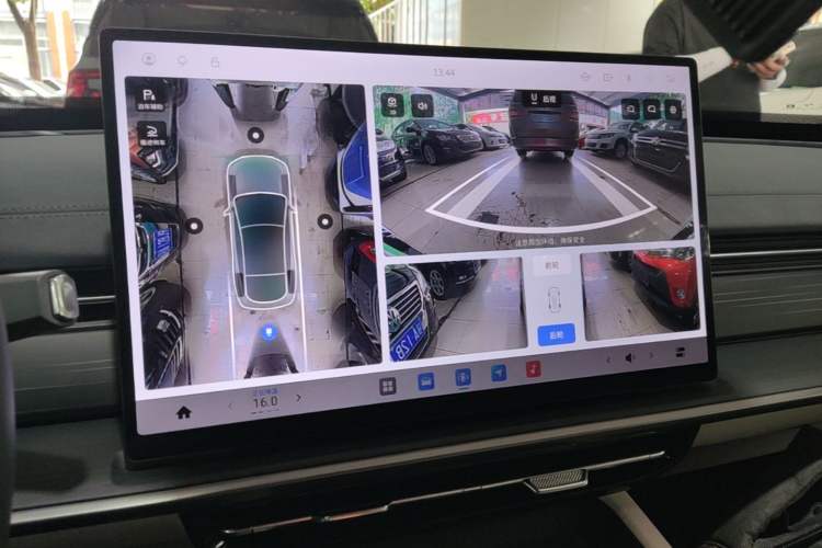 Used Dongfeng eπ eπ007 2026 Model 007+ Pure-Electric 650 Ultra+ LiDAR Edition Audio And AC Panel