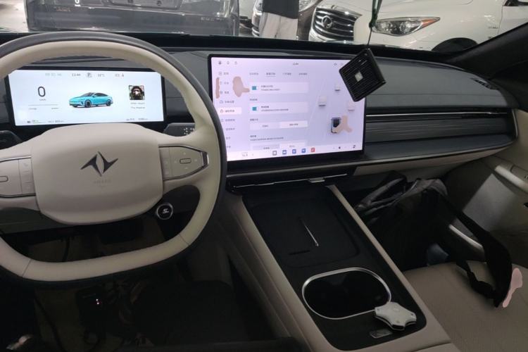 Used Dongfeng eπ eπ007 2026 Model 007+ Pure-Electric 650 Ultra+ LiDAR Edition Center Console