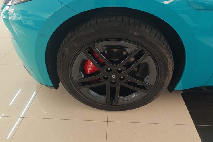 Used Dongfeng eπ eπ007 2026 Model 007+ Pure-Electric 650 Ultra+ LiDAR Edition Left Front Wheel Hub