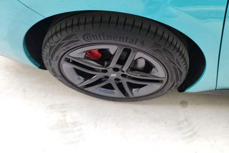 Used Dongfeng eπ eπ007 2026 Model 007+ Pure-Electric 650 Ultra+ LiDAR Edition Right Rear Wheel Hub