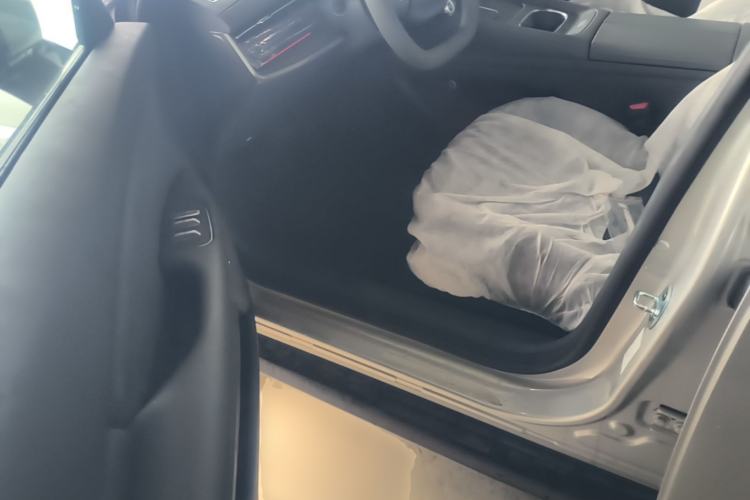 Used Dongfeng eπ eπ007 2026 Model 007+ Pure-Electric 650 Ultra+ LiDAR Edition Driver Seat