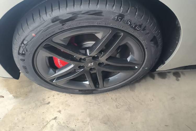 Used Dongfeng eπ eπ007 2026 Model 007+ Pure-Electric 650 Ultra+ LiDAR Edition Left Front Wheel Hub