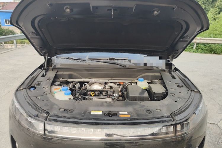 Used Dongfeng eπ eπ008 2024 210Max Range-Extended Version 6 Seats Engine Bay