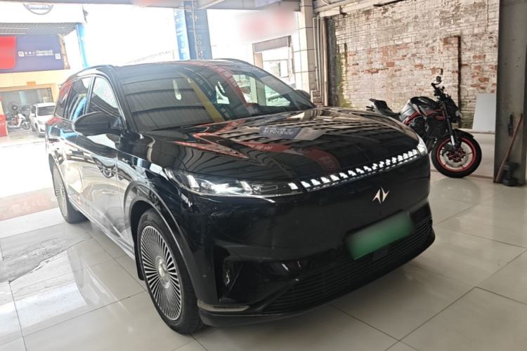Used Dongfeng eπ eπ008 2024 636Max All-Electric Version 6 Seats Exterior 1