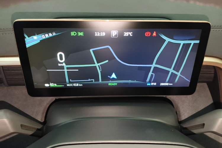 Used Dongfeng eπ eπ008 2024 636Max All-Electric Version 6 Seats Instrument Cluster