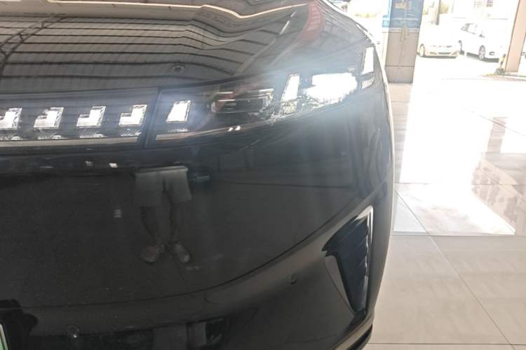 Used Dongfeng eπ eπ008 2024 636Max All-Electric Version 6 Seats Left Front Headlight