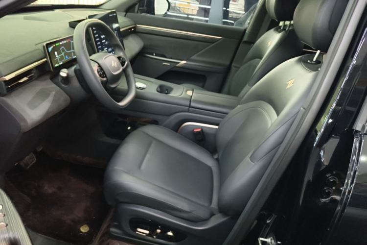 Used Dongfeng eπ eπ008 2024 636Max All-Electric Version 6 Seats Left Front Seat