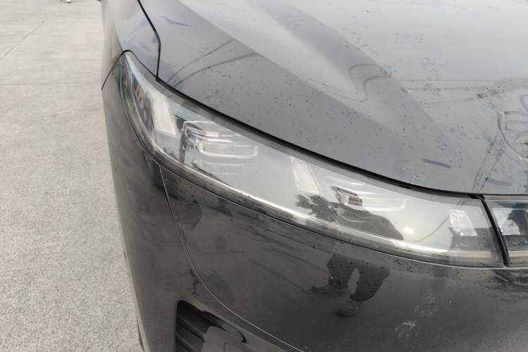 Used Dongfeng eπ eπ008 2024 210Max Range-Extended Version 6 Seats Right Front Headlight