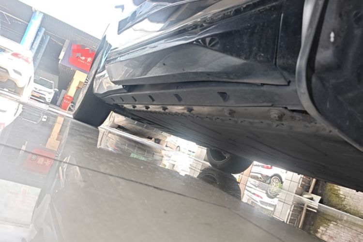 Used Dongfeng eπ eπ008 2024 636Max All-Electric Version 6 Seats Right Side Sill