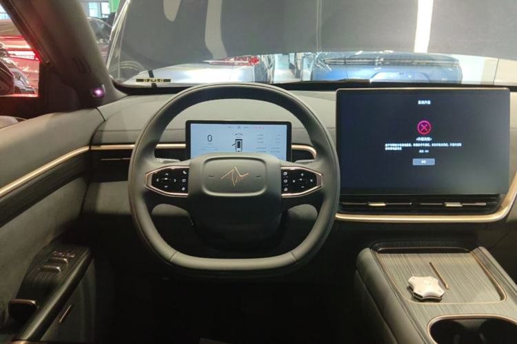 Used Dongfeng eπ eπ008 2024 210Max Range-Extended Version 6 Seats Steering Wheel