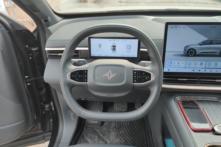 Used Dongfeng eπ eπ008 2024 210Max Range-Extended Version 6 Seats Steering Wheel