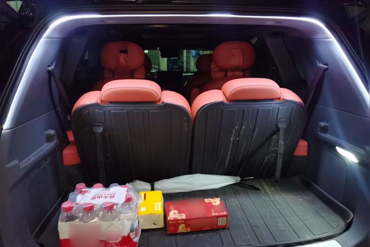 Used Dongfeng eπ eπ008 2024 210Max Range-Extended Version 6 Seats Trunk