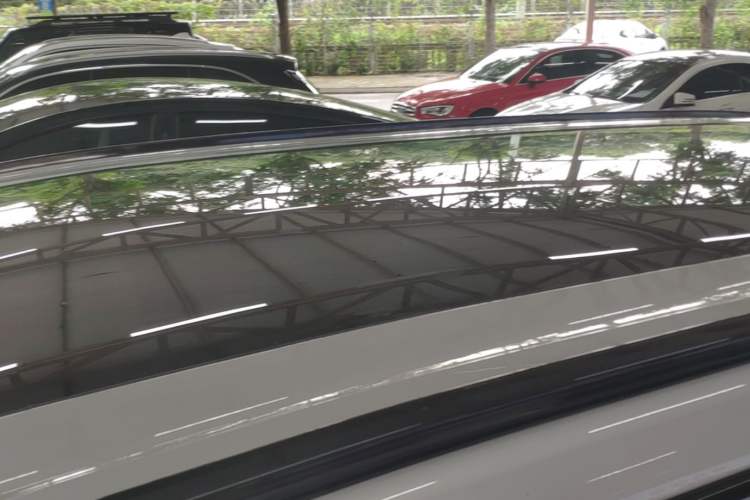 Used Dongfeng eπ eπ008 2024 636Max All-Electric Version 6 Seats Roof