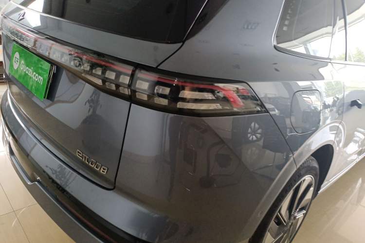 Used Dongfeng eπ eπ008 2024 210Max Range-Extended Version 6 Seats Right Rear Taillight