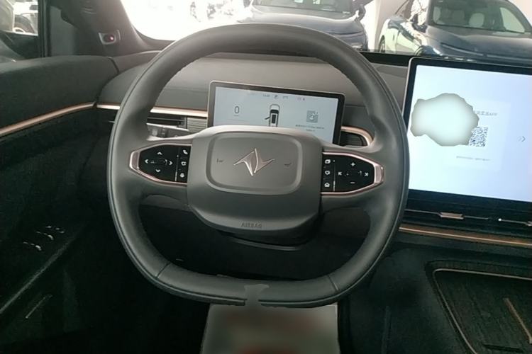 Used Dongfeng eπ eπ008 2024 210Max Range-Extended Version 6 Seats Steering Wheel