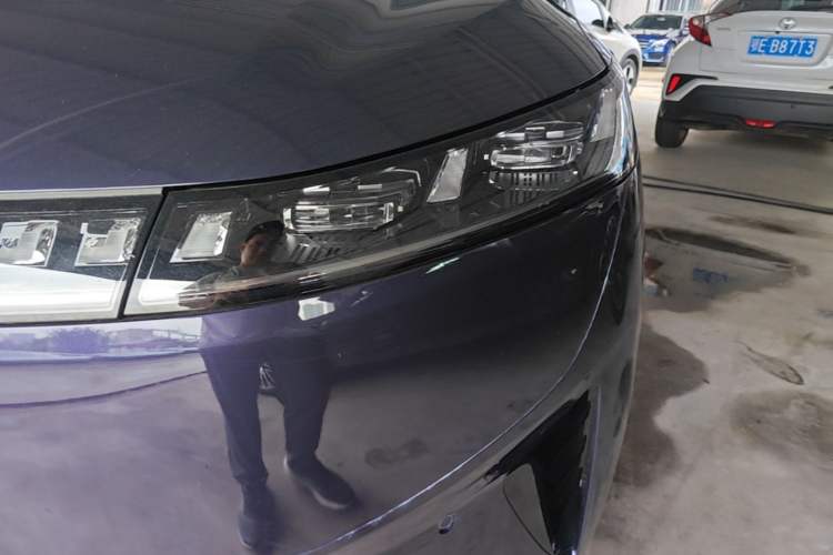 Used Dongfeng eπ eπ008 2024 636Max All-Electric Version 6 Seats Left Front Headlight