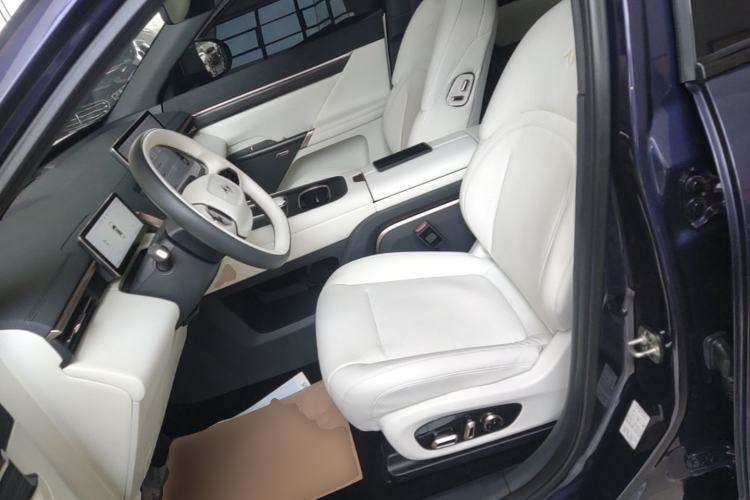 Used Dongfeng eπ eπ008 2024 636Max All-Electric Version 6 Seats Left Front Seat