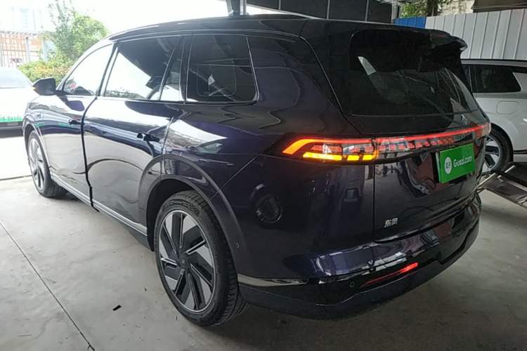 Used Dongfeng eπ eπ008 2024 636Max All-Electric Version 6 Seats Rear Left 45 Deg