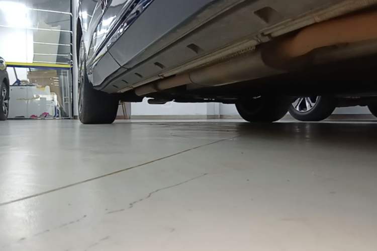 Used Dongfeng eπ eπ008 2024 210Max Range-Extended Version 6 Seats Right Side Sill