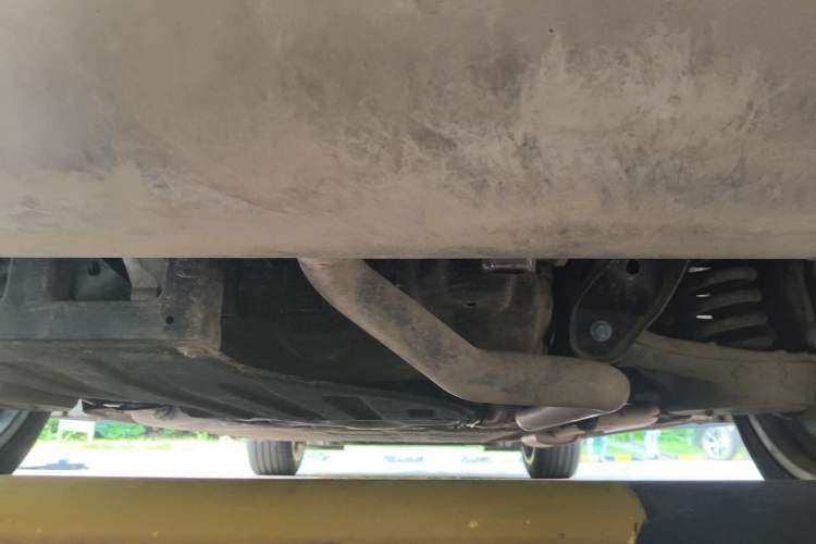 Used Dongfeng eπ eπ008 2024 210Max Range-Extended Version 6 Seats Chassis Rear