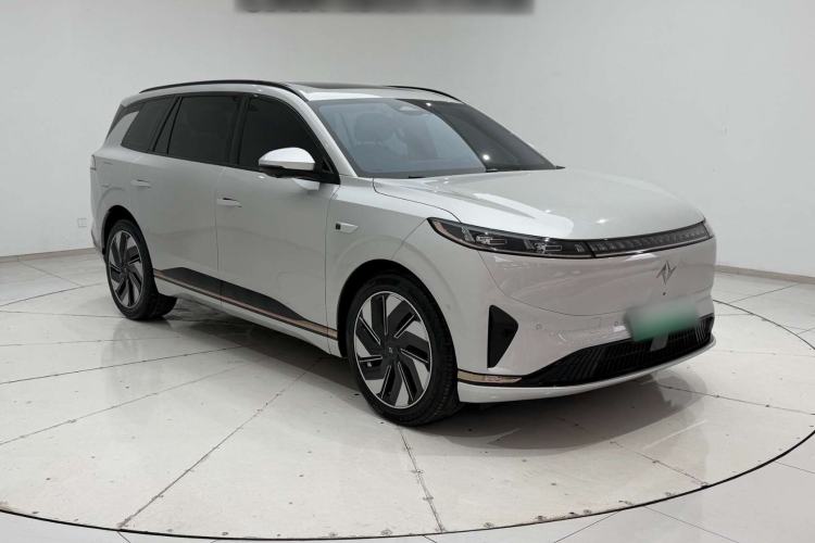 Used Dongfeng eπ eπ008 2024 210Max Range-Extended Version 6 Seats Exterior 7