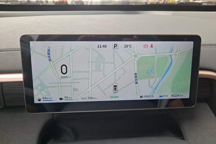 Used Dongfeng eπ eπ008 2024 210Max Range-Extended Version 6 Seats Instrument Cluster