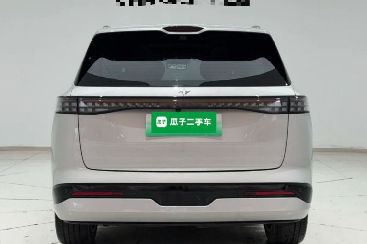 Used Dongfeng eπ eπ008 2024 210Max Range-Extended Version 6 Seats Rear