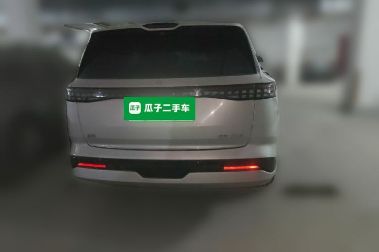 Used Dongfeng eπ eπ008 2024 210Max Range-Extended Version 6 Seats Rear