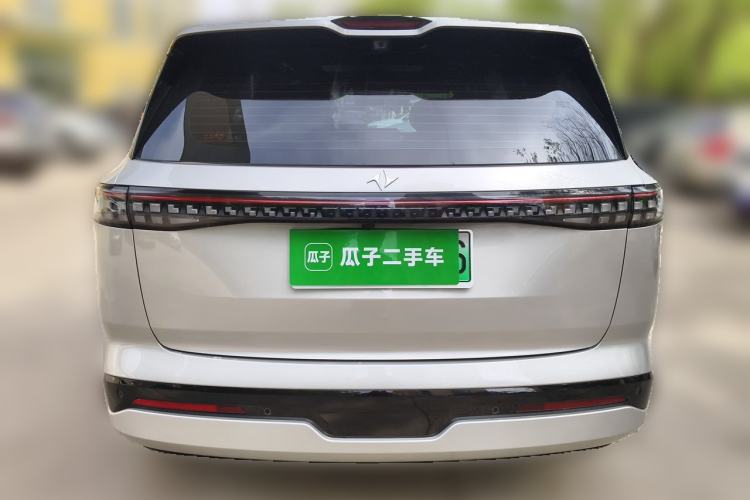 Used Dongfeng eπ eπ008 2024 210Max Range-Extended Version 6 Seats Rear