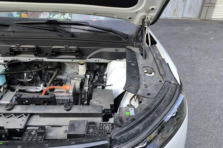 Used Dongfeng eπ eπ008 2024 636Max All-Electric Version 6 Seats Engine Bay Left