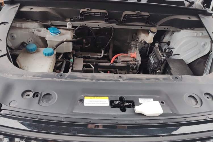 Used Dongfeng eπ eπ008 2024 636Max All-Electric Version 6 Seats Engine Bay