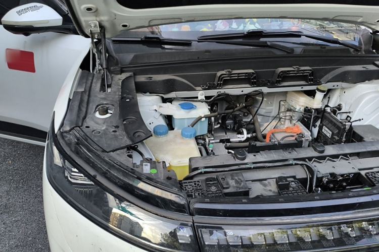 Used Dongfeng eπ eπ008 2024 636Max All-Electric Version 6 Seats Engine Bay Right