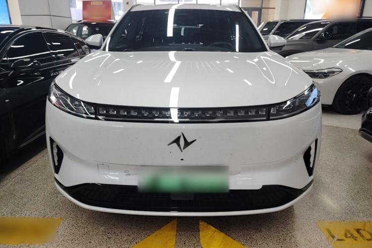 Used Dongfeng eπ eπ008 2024 210Max Range-Extended Version 6 Seats Front