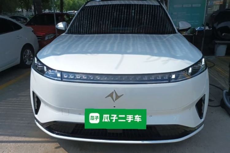 Used Dongfeng eπ eπ008 2024 210Max Range-Extended Version 6 Seats Front