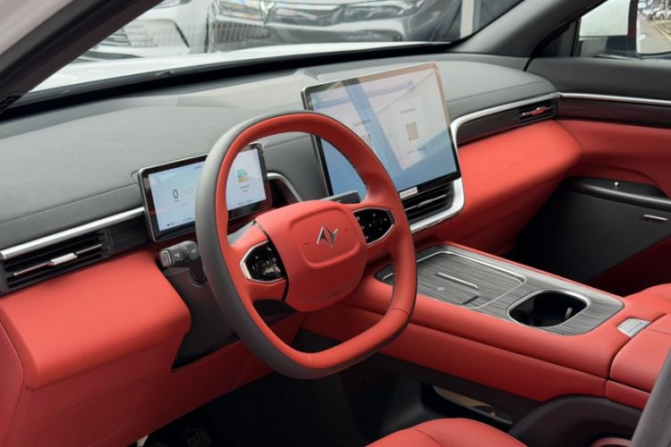 Used Dongfeng eπ eπ008 2024 636Max All-Electric Version 6 Seats Interior 5