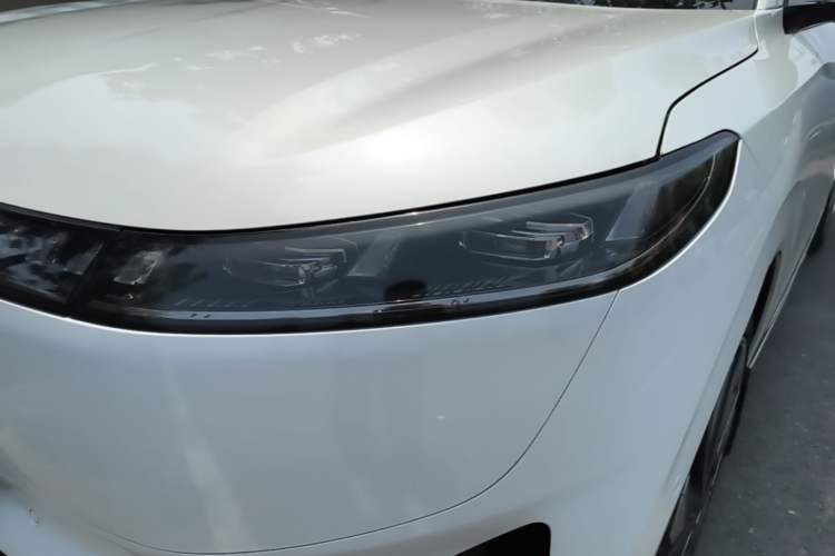 Used Dongfeng eπ eπ008 2024 636Max All-Electric Version 6 Seats Left Front Headlight