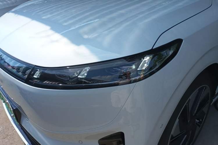 Used Dongfeng eπ eπ008 2024 210Max Range-Extended Version 6 Seats Left Front Headlight
