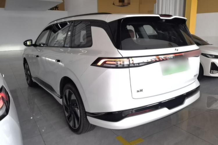 Used Dongfeng eπ eπ008 2024 636Max All-Electric Version 6 Seats Rear Left 45 Deg